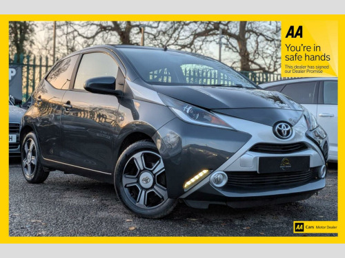 Toyota AYGO  1.0 VVT-i x-clusiv 2 x-wave x-shift Euro 6 5dr 
