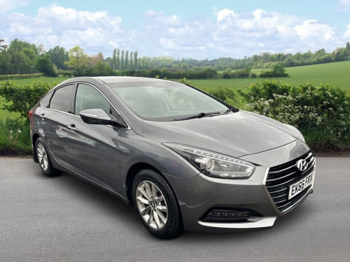 Hyundai i40  CRDI SE NAV BLUE DRIVE