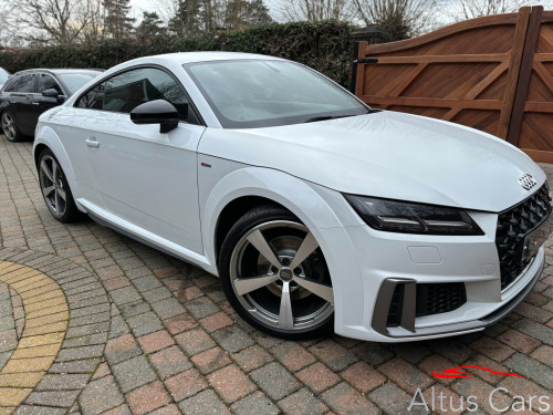 Audi TT  2.0 TFSI 40 S line Coupe 3dr Petrol S Tronic Euro 6 (s/s) (197 ps) 