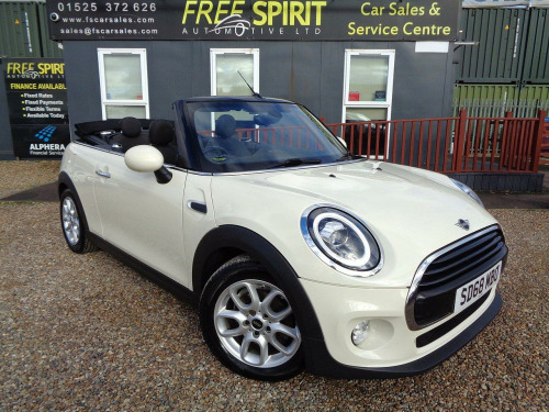 MINI Convertible  1.5 Cooper GPF Convertible 2dr Petrol Manual Euro 6 (s/s) (136 ps)