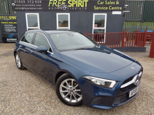 Mercedes-Benz A-Class  1.5 A180d Sport (Premium) Hatchback 5dr Diesel 7G-DCT Euro 6 (s/s) (116 ps)