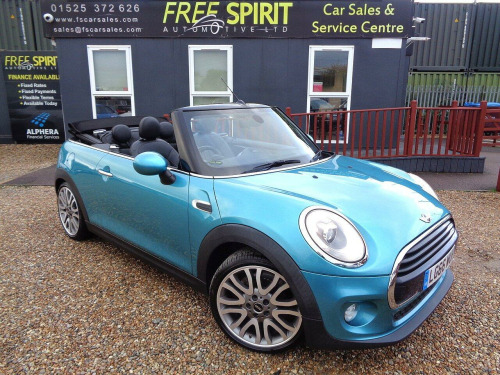 MINI Convertible  1.5 Cooper Convertible 2dr Petrol Manual Euro 6 (s/s) (136 ps)