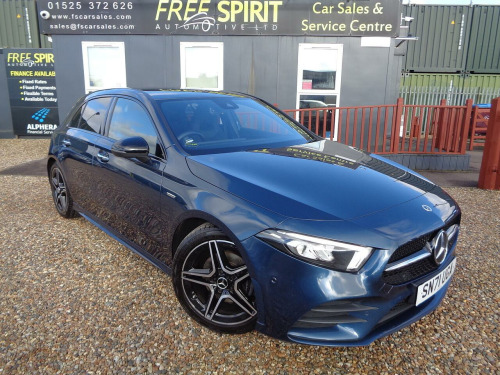 Mercedes-Benz A-Class A180 1.3 A180 AMG Line Edition (Premium) Hatchback 5dr Petrol 7G-DCT Euro 6 (s/s 