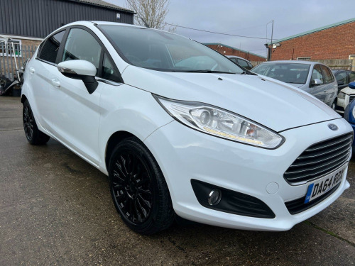 Ford Fiesta  1.0T EcoBoost Titanium Euro 5 (s/s) 5dr