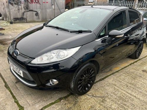 Ford Fiesta  1.4 Titanium 5dr