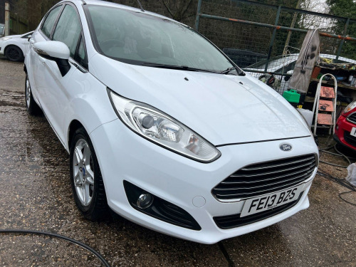 Ford Fiesta  1.0 Zetec Euro 5 (s/s) 5dr