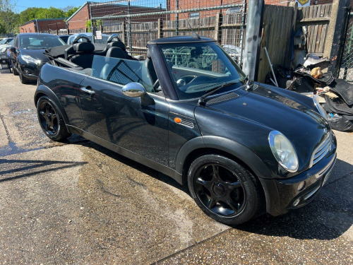 MINI Convertible  1.6 Cooper CVT Euro 3 2dr