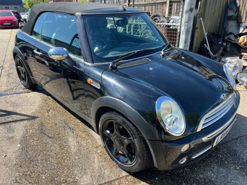 MINI Convertible  1.6 Cooper CVT Euro 3 2dr