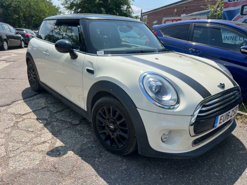 MINI Hatch  1.5 Cooper Euro 6 (s/s) 3dr