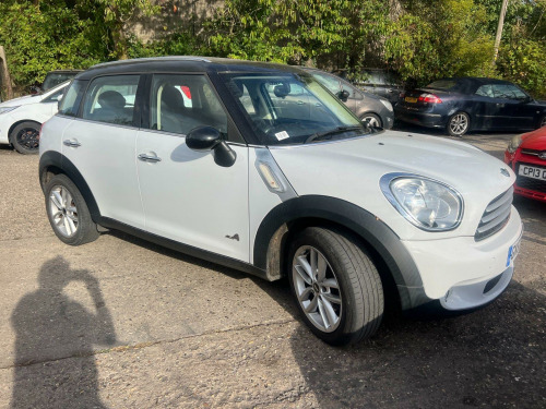 MINI Countryman  1.6 Cooper ALL4 Euro 6 (s/s) 5dr