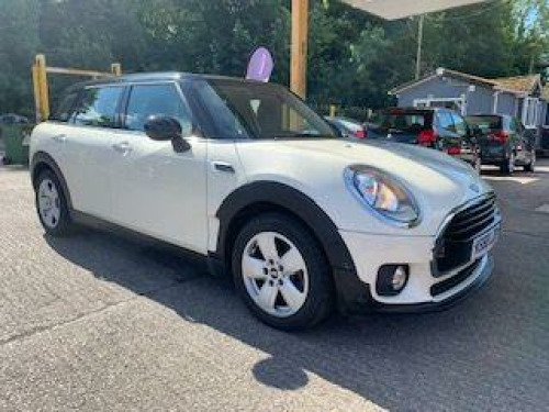 MINI Clubman  1.5 Cooper Euro 6 (s/s) 6dr