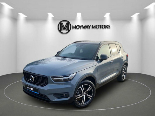 Volvo XC40  1.5 T3 R-Design Euro 6 (s/s) 5dr