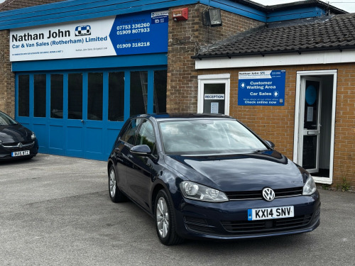 Volkswagen Golf  1.6 TDI BlueMotion Tech SE Hatchback 5dr Diesel Manual Euro 5 (s/s) (105 ps
