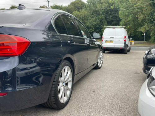 BMW 3 Series  2.0 320d Luxury Saloon 4dr Diesel Auto Euro 5 (s/s) (184 ps)