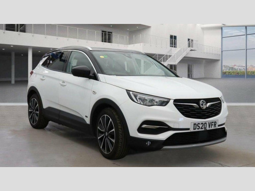 Vauxhall Grandland X 1.6 13.2kWh Business Edition Nav Premium Auto 4WD Euro 6 (s/s) 5dr Hybrid4