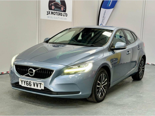 Volvo V40  2.0 D2 Momentum Nav Plus Euro 6 (s/s) 5dr