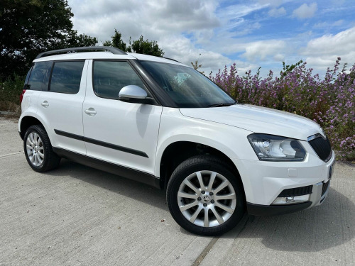 Skoda Yeti  2.0 TDI Elegance Outdoor DSG 4WD Euro 5 5dr