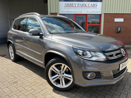 Volkswagen Tiguan  2.0 TDI BlueMotion Tech R-Line 4WD Euro 5 (s/s) 5dr