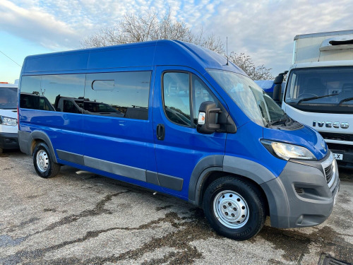 Peugeot Boxer  2.2 HDi 335 FWD L3 H2 4dr