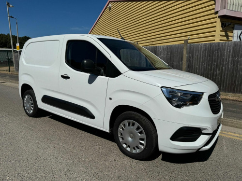 Vauxhall Combo  1.6 Turbo D 2300 Sportive L1 H1 Euro 6 (s/s) 4dr