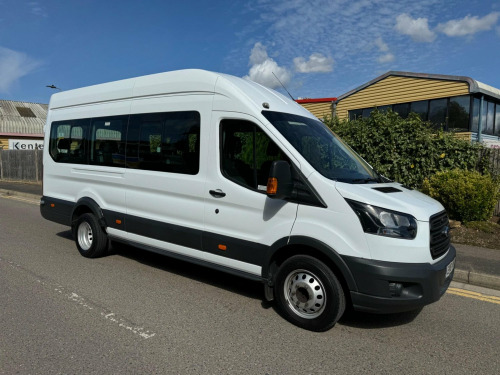 Ford Transit  2.2 TDCi 460 HDT L4 H3 5dr (18 seats)