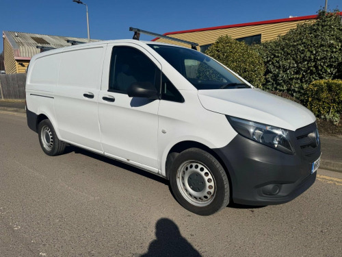 Mercedes-Benz eVito  114 e 41kWh Pure Auto FWD L2 5dr (LWB)