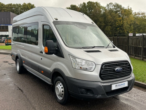 Ford Transit  2.2 TDCi 460 HDT L4 H3 4dr (18 seats)