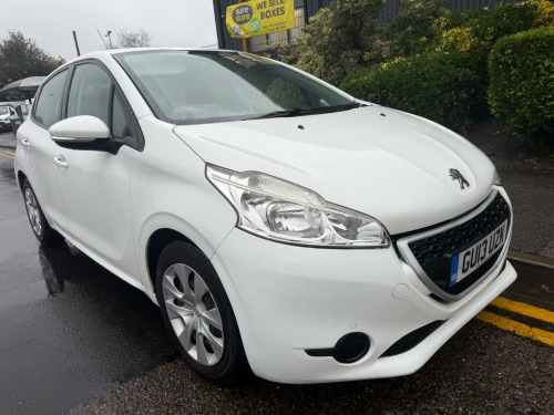 Peugeot 208  1.2 VTi Access+ Euro 5 5dr