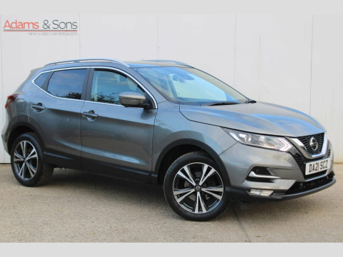 Nissan Qashqai  1.3 DIG-T N-Connecta Euro 6 (s/s) 5dr