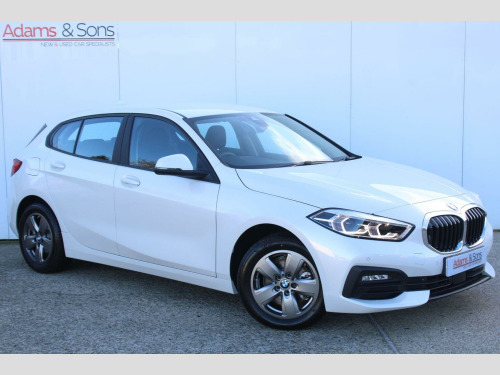 BMW 1 Series  1.5 118i SE Euro 6 (s/s) 5dr 