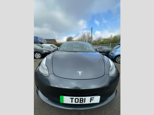 Tesla Model 3  Standard Range Plus Auto RWD 4dr