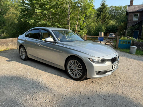 BMW 3 Series  2.0 320i Luxury Auto Euro 6 (s/s) 4dr