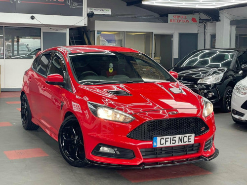 Ford Focus  2.0 TDCi ST-2 Euro 6 (s/s) 5dr