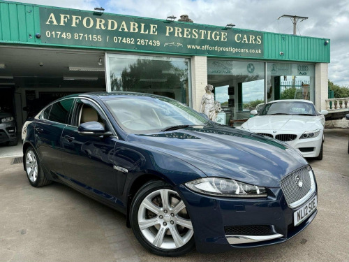 Jaguar XF  2.2d Luxury Auto Euro 5 (s/s) 4dr