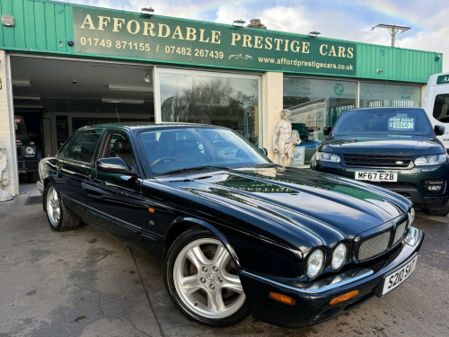 Jaguar XJR  4.0 V8 4dr
