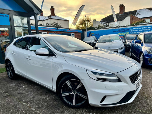 Volvo V40  2.0 T2 R-Design Euro 6 (s/s) 5dr