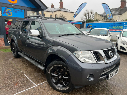 Nissan Navara  2.5 dCi Tekna Auto 4WD Euro 5 4dr