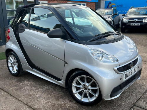 Smart fortwo  1.0 MHD Passion Cabriolet SoftTouch Euro 5 (s/s) 2dr