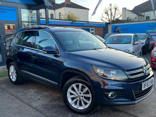Volkswagen Tiguan  2.0 TDI BlueMotion Tech SE 2WD Euro 5 (s/s) 5dr