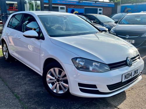 Volkswagen Golf  1.6 TDI BlueMotion Tech SE Euro 5 (s/s) 5dr