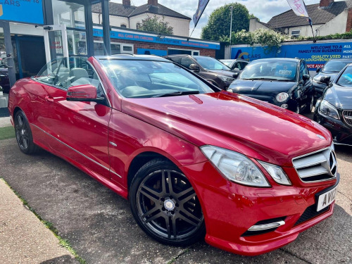 Mercedes-Benz E-Class E220 2.1 E220 CDI BlueEfficiency Sport Cabriolet G-Tronic+ Euro 5 (s/s) 2dr