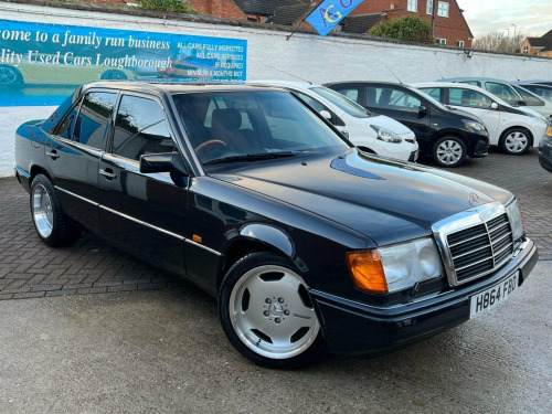 Mercedes-Benz 260  2.6 E 4dr