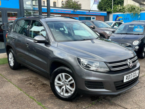 Volkswagen Tiguan  2.0 TDI BlueMotion Tech S 2WD Euro 5 (s/s) 5dr