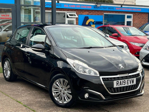 Peugeot 208  1.2 PureTech Signature Euro 6 (s/s) 5dr