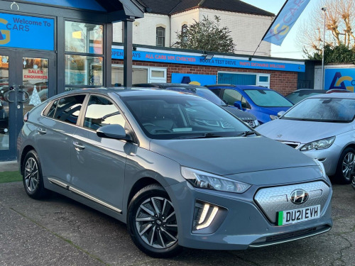 Hyundai IONIQ  38.3kWh Premium SE Auto 5dr 