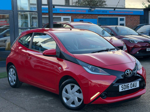 Toyota AYGO  1.0 VVT-i x-play Euro 6 3dr 