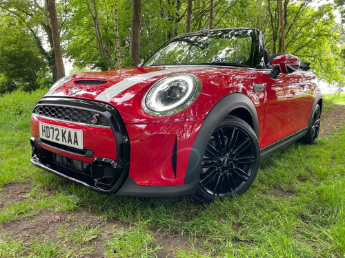 MINI Convertible  2.0 Cooper S Exclusive Steptronic Euro 6 (s/s) 2dr