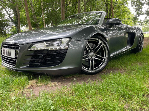 Audi R8  4.2 FSI V8 Spyder R Tronic quattro Euro 5 2dr