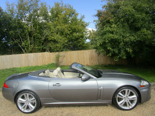 Jaguar XK  5.0 V8 Portfolio Auto Euro 5 2dr
