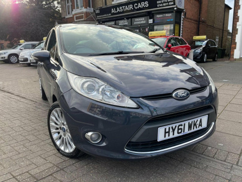 Ford Fiesta  1.4 Titanium 5dr